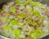 大豆とソーセージのケチャップスープ♪作り方4写真