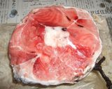 まぐろ尾肉の下ごしらえ作り方1写真