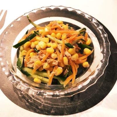 ツナサラダ 簡単♡さっぱり彩りツナサラダ by yossa43 【クックパッド】 簡単