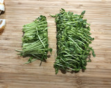 安くて簡単！竹輪と豆苗のとろみ炒め作り方3写真