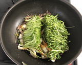 安くて簡単！竹輪と豆苗のとろみ炒め作り方8写真