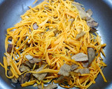 簡単！ＵＨＡ味覚糖☆ごぼうのまんま炒め作り方3写真