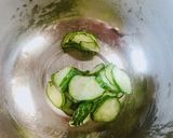 超簡単！カニカマときゅうりの酢の物作り方2写真