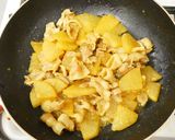 味が染みてる！豚バラ大根＊味噌煮込み作り方6写真