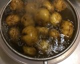 ビールに♪ 新じゃが（小芋）の塩茹で作り方2写真