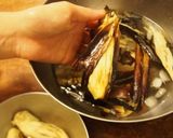 簡単にできる♪香ばし焼きナスのおひたし。作り方3写真