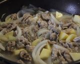 豚肉とじゃがいものこっくり煮＊バター醤油作り方5写真