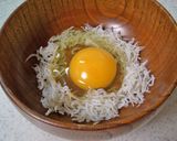 簡単(*^^)vしらすと卵のお吸い物作り方2写真