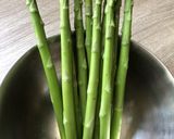 豚バラの丸ごとアスパラ一本巻き！！作り方1写真