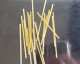 揚げパスタサラダ作り方1写真