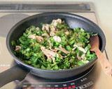 簡単料理♪【豚と小松菜のきんぴら丼】作り方2写真