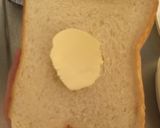 バター好きさんに捧ぐシンプルトースト。作り方1写真