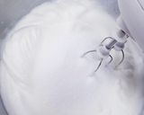 失敗なし♡絶対ふくらむスポンジケーキ！作り方4写真
