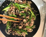 豚こまとピーマンの塩昆布卵炒め作り方5写真