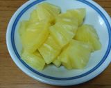ハワイアンポークチャップ♪甘酸っぱく美味作り方1写真