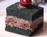 アメリカンチェリーの漆黒ロールケーキ作り方39写真