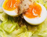 キャベツと半熟卵と鰹ぶしのごま油ニンニク作り方8写真