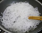 簡単！ＵＨＡ味覚糖☆青椒肉絲のまんま麺作り方2写真