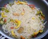 簡単！ＵＨＡ味覚糖☆青椒肉絲のまんま麺作り方4写真