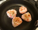 男の簡単紅ショウガ焼きおにぎり作り方4写真