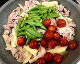 お肉と彩り野菜の炒め物作り方7写真