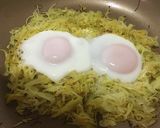 千切りキャベツ大量消費♪カレー巣ごもり卵作り方4写真