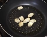 ごはんが進む♪小松菜と鶏もも肉の炒めもの作り方3写真