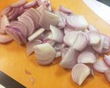 玉ねぎだけの簡単スペイン風オムレツ作り方1写真