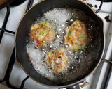 麺つゆで頂く豚と野菜のしんじょう揚げ作り方8写真