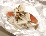 鮭とキノコのホイル焼き～タルタルソース～作り方2写真