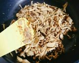 .きのこだらけの塩昆布梅肉炒め:)作り方3写真