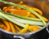 パイシートでお手軽★野菜ソーセージパイ作り方2写真