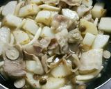 長芋と豚肉とししとうの炒め煮作り方5写真