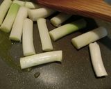 焼きネギの鰹節・醤油チャチャっと炒め作り方2写真