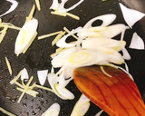 海老と卵と舞茸の塩味炒め作り方7写真