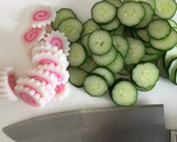 さっぱり♪きゅうりとナルトの酢の物作り方1写真