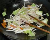 ソース焼きそば にだってラー油！ 減塩作り方12写真