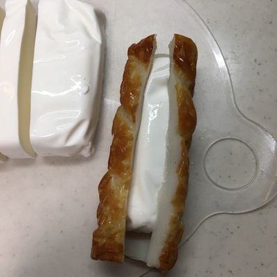 太ちくわ＆クリームチーズのおつまみ by めいな 【クックパッド】 簡単