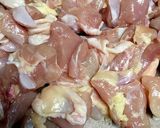 鳥もも肉のトマト煮込み作り方1写真