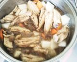 鶏肉 手羽と大根のコーラ煮☆作り方2写真