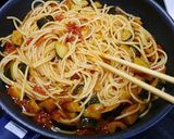 簡単！ズッキーニと竹輪のトマトパスタ作り方5写真