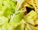 鮭とレタスのしょうゆ焼きそば作り方4写真