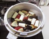 簡単で美味しい！鶏手羽元の梅干し煮作り方3写真