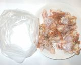 簡単照り焼きチキン♪鶏手羽元の豆鼓黒酢作り方2写真