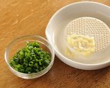 お刺身蒟蒻で♪にんにく醤油カルパッチョ作り方2写真