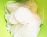 大根のペペロンチーノ☘️作り方1写真