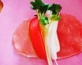 切って巻くだけ生ハムサラダ作り方2写真