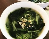 簡単!きゅうりとわかめのコンソメスープ作り方4写真