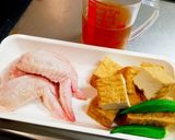 麺つゆで簡単☆手羽煮作り方1写真