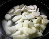 長いもと豚肉のニンニク醤油炒め♪作り方2写真